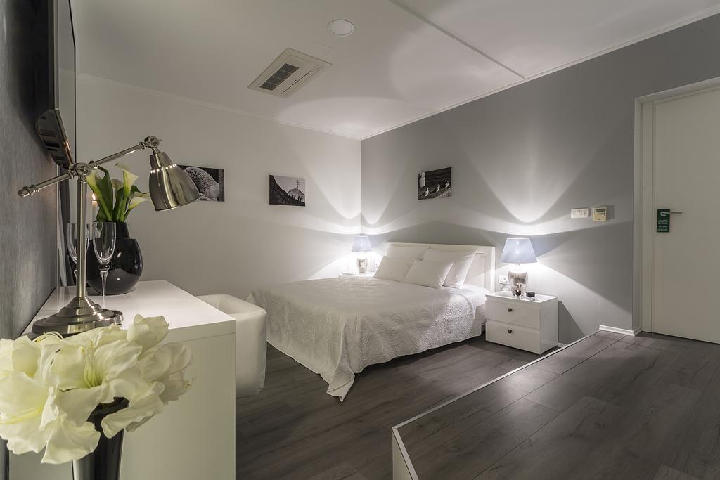 Guesthouse Pjaceta Split Exterior foto