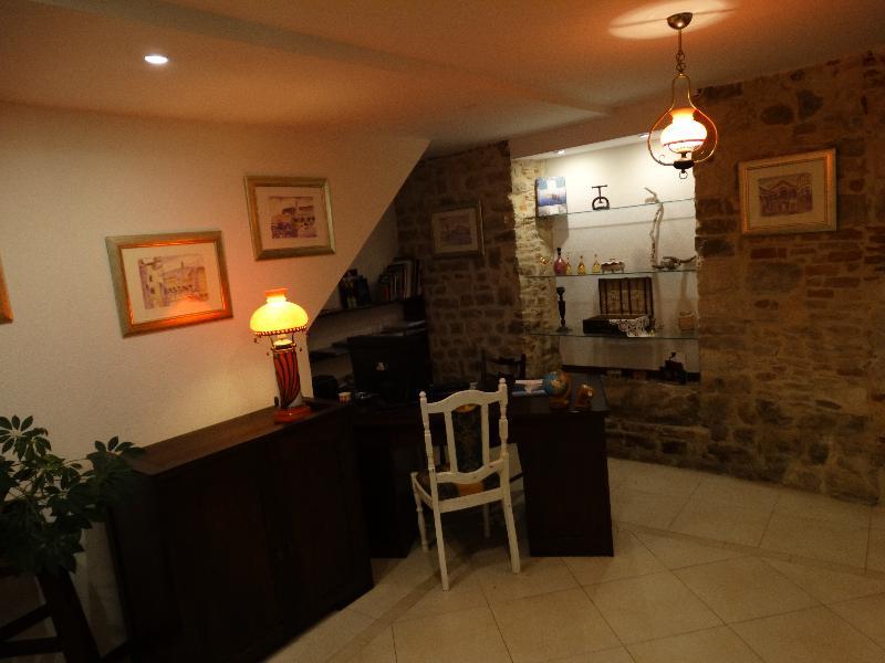 Guesthouse Pjaceta Split Exterior foto
